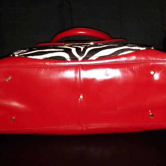 LG handbag - Picture 3 of 12